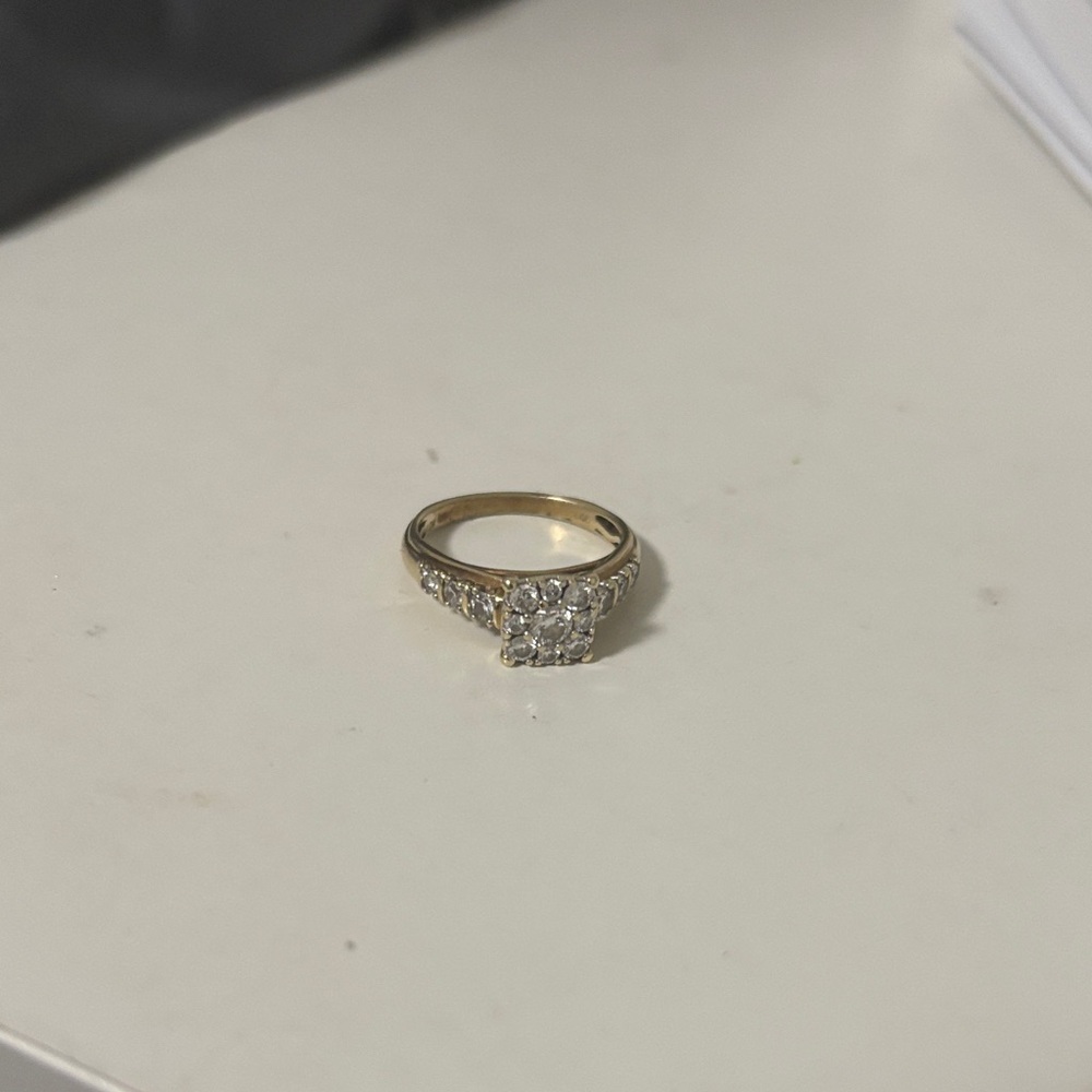 Elegant Gold Diamond Ring 14k solid gold